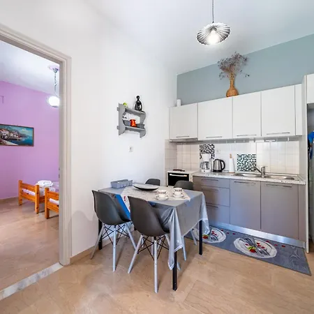 Apartamento Aglaia's 7th Branch